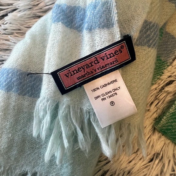 Vineyard Vines 72” x 23” Cashmere Scarf Wrap Blue Green Striped - Picture 2 of 6